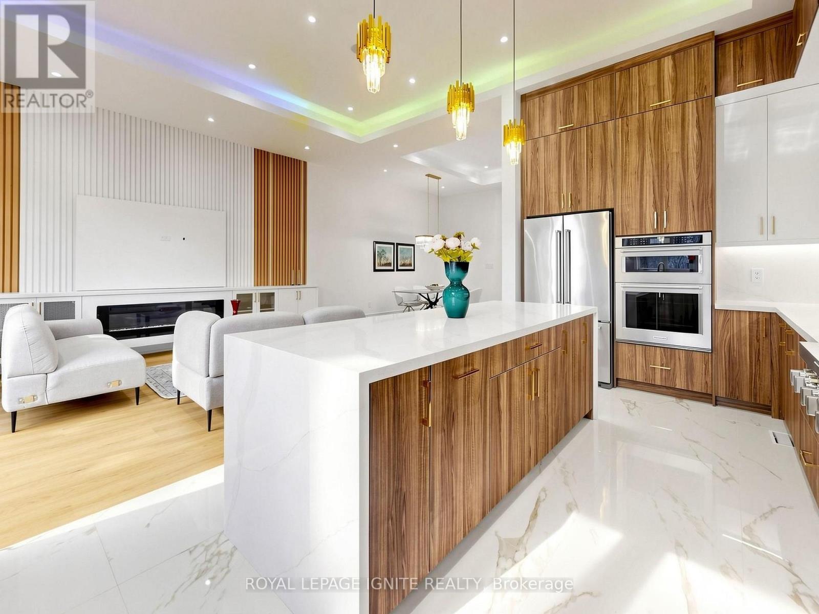 160 MANSE ROAD N - 7