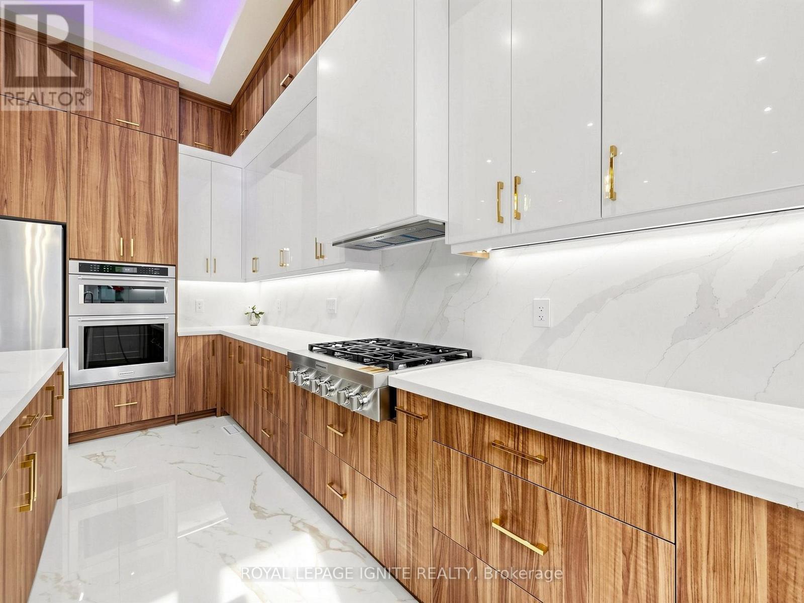 160 MANSE ROAD N - 8