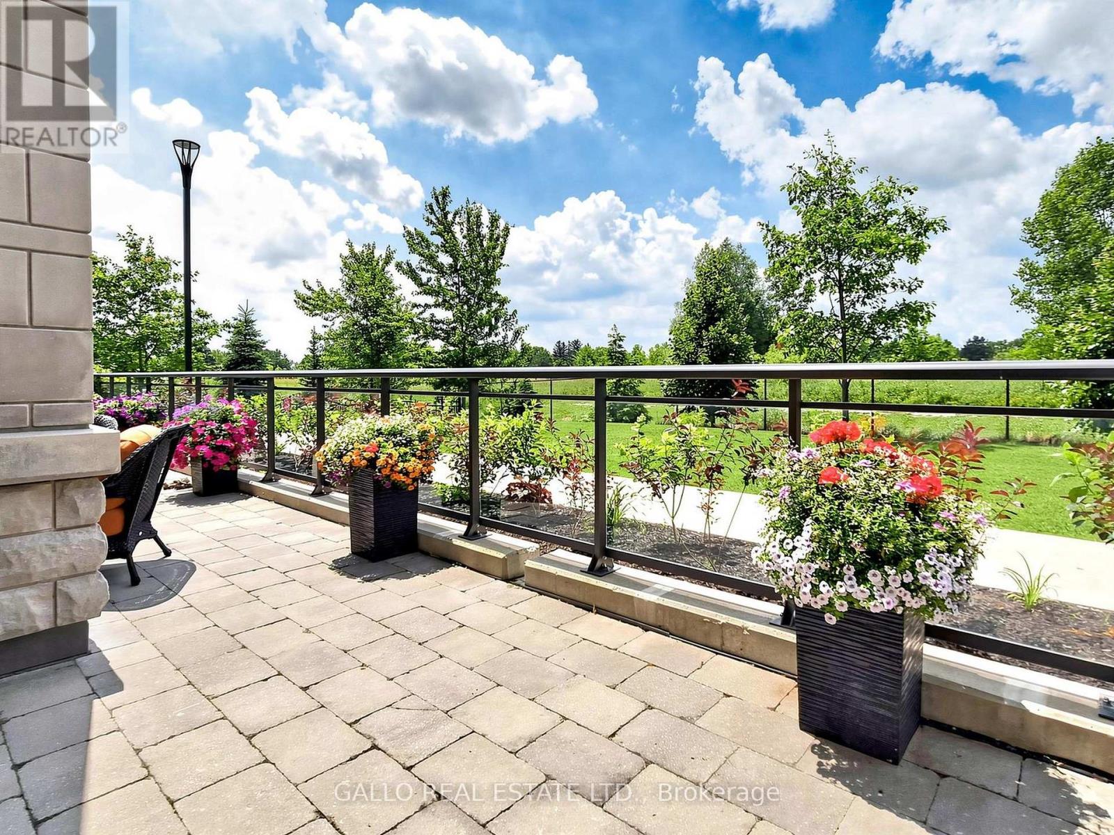 #118 25 BAKER HILL BOULEVARD - 27