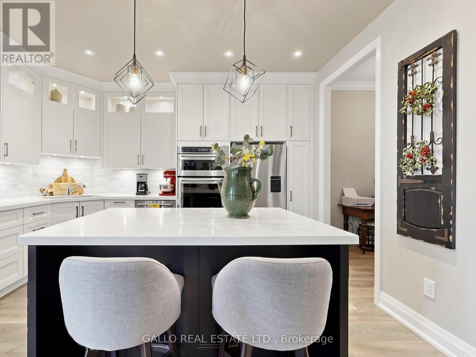 #118 25 BAKER HILL BOULEVARD - Image 9