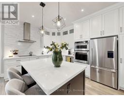 118 - 25 Baker Hill Boulevard, Whitchurch Stouffville, ON L4A4R5 Photo 7