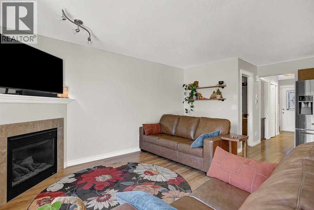 11204 71 Avenue - photo 3