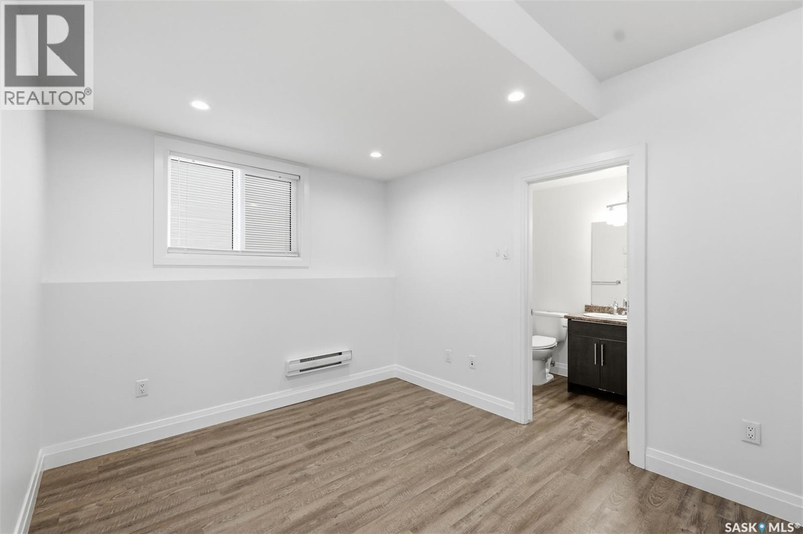 434 McArthur CRESCENT - 27