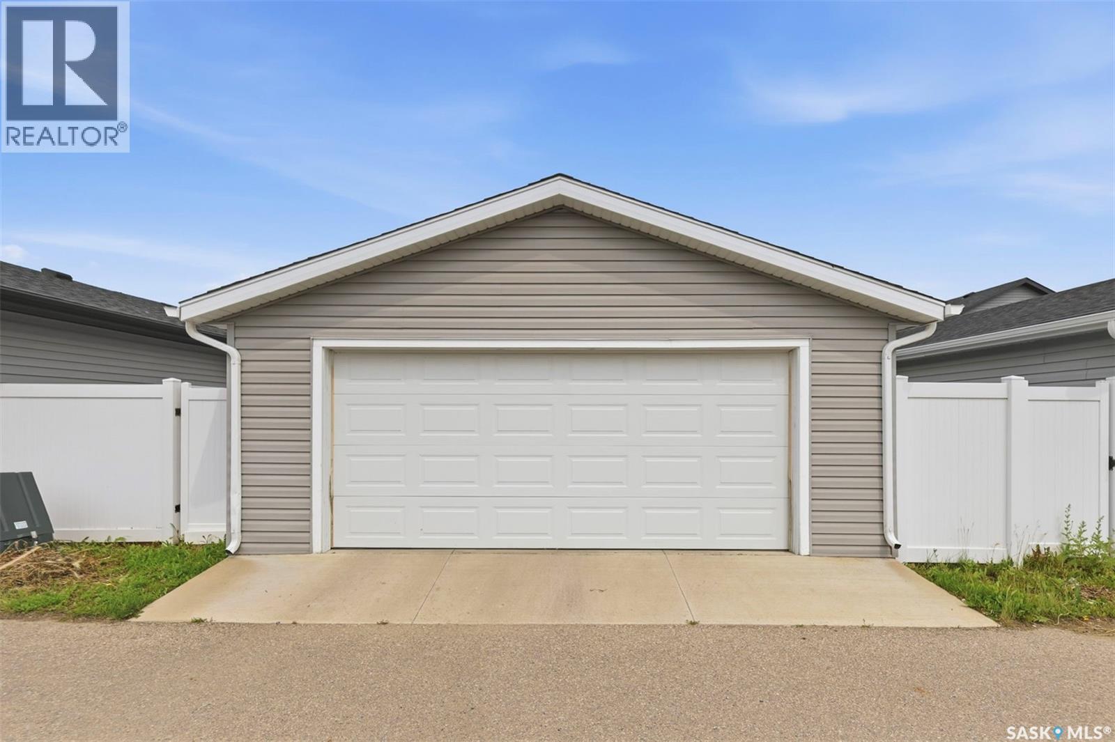 434 McArthur CRESCENT - 47