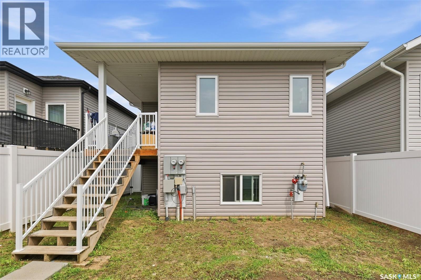 434 McArthur CRESCENT - 43