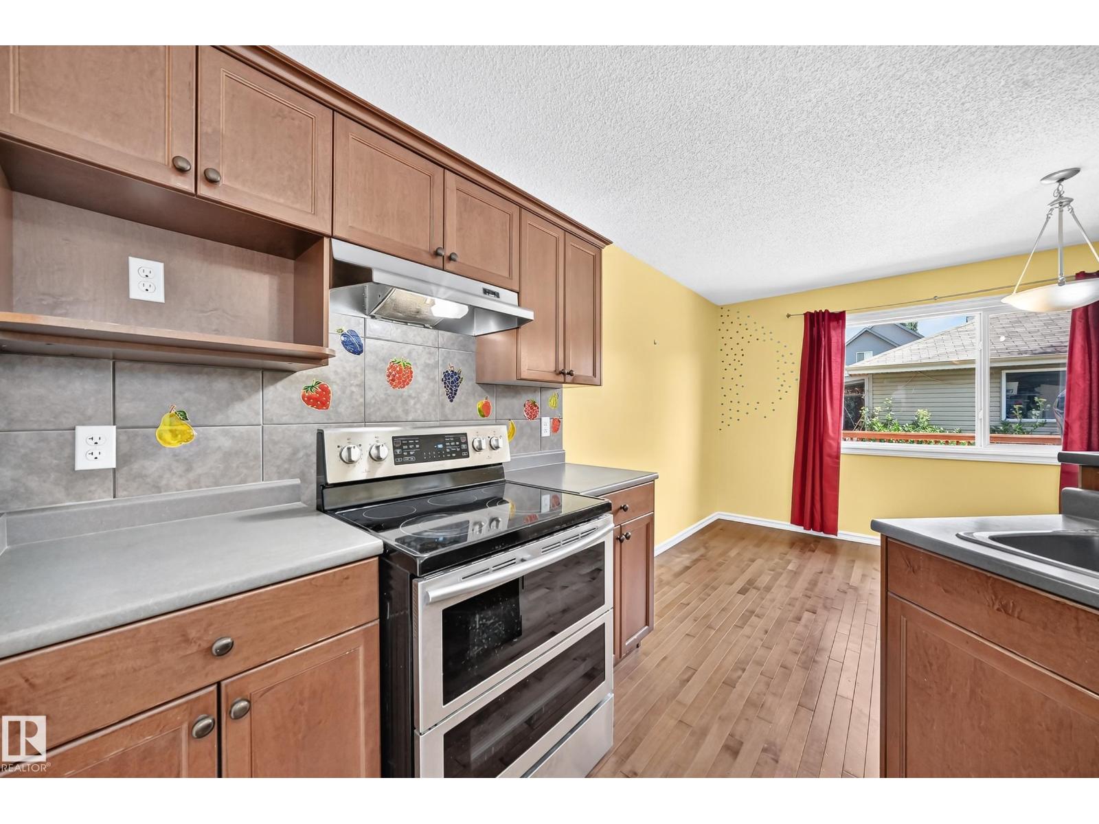 211 59 ST SW - 11