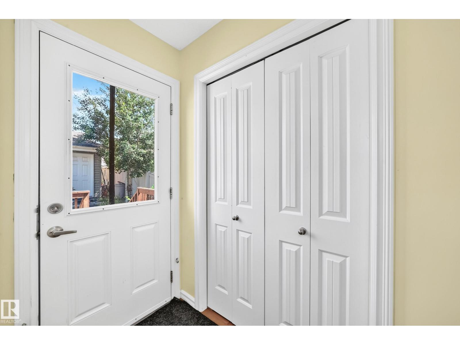 211 59 ST SW - 24