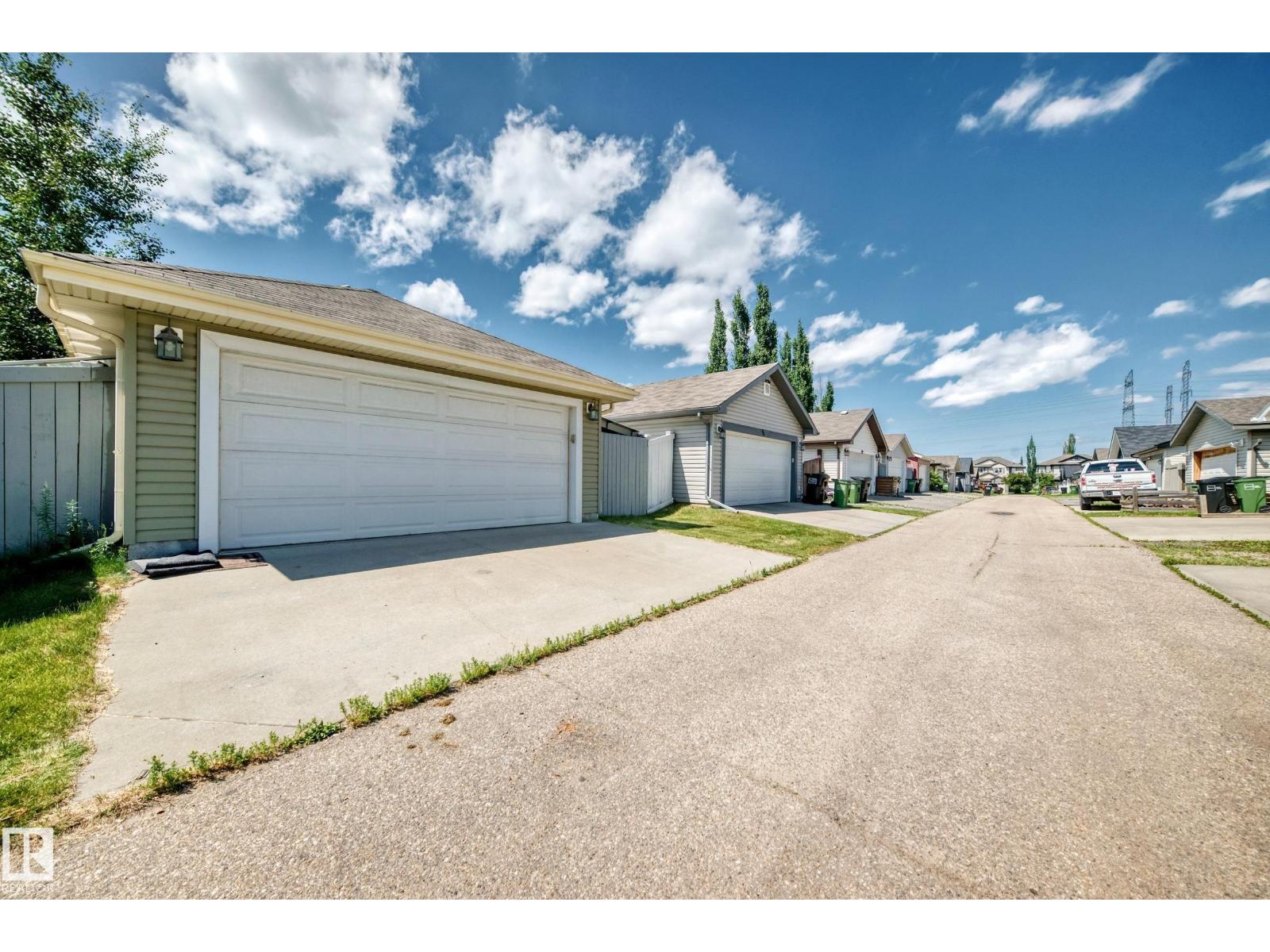 211 59 ST SW - 56