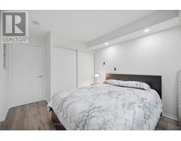 902 - 9 Michael Power Place, Toronto, ON M9A0A5 Photo 18