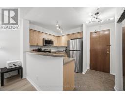 902 - 9 Michael Power Place, Toronto, ON M9A0A5 Photo 7