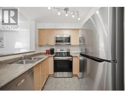 902 - 9 Michael Power Place, Toronto, ON M9A0A5 Photo 8