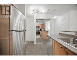 902 - 9 Michael Power Place, Toronto, ON M9A0A5 Photo 9