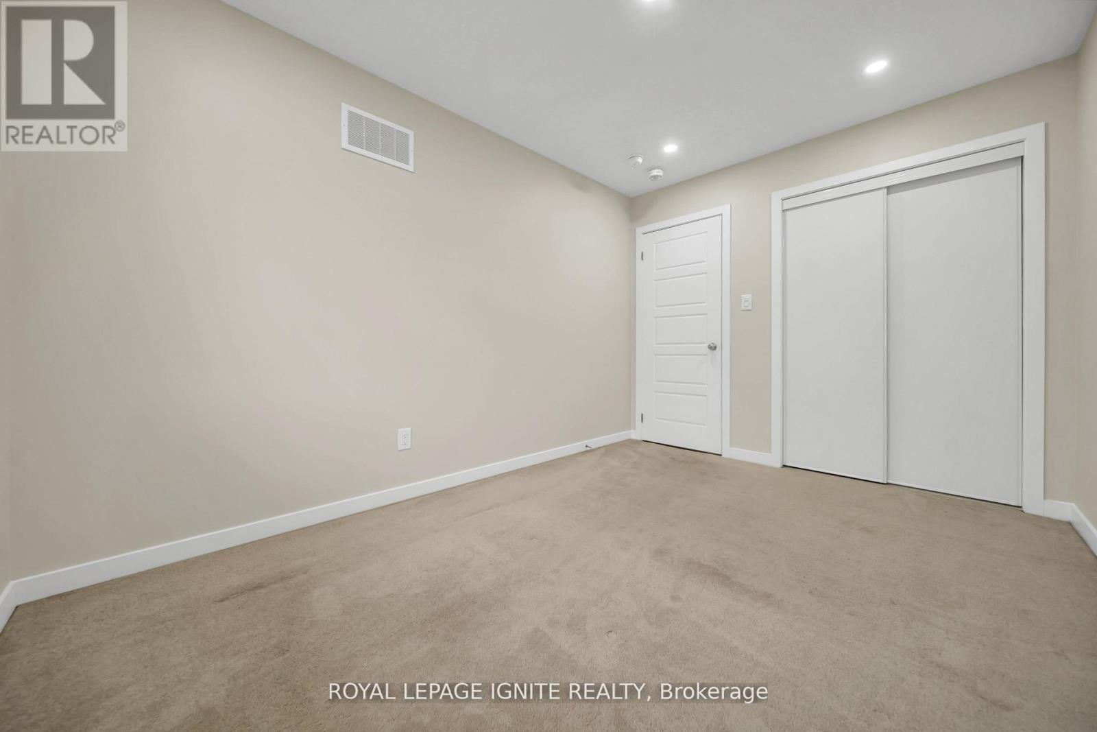 14 HOOVER ROAD - 29