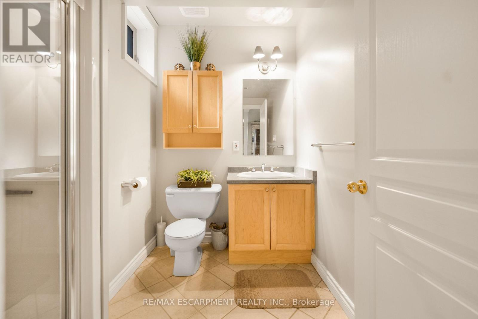 130 DORCHESTER DRIVE - 28