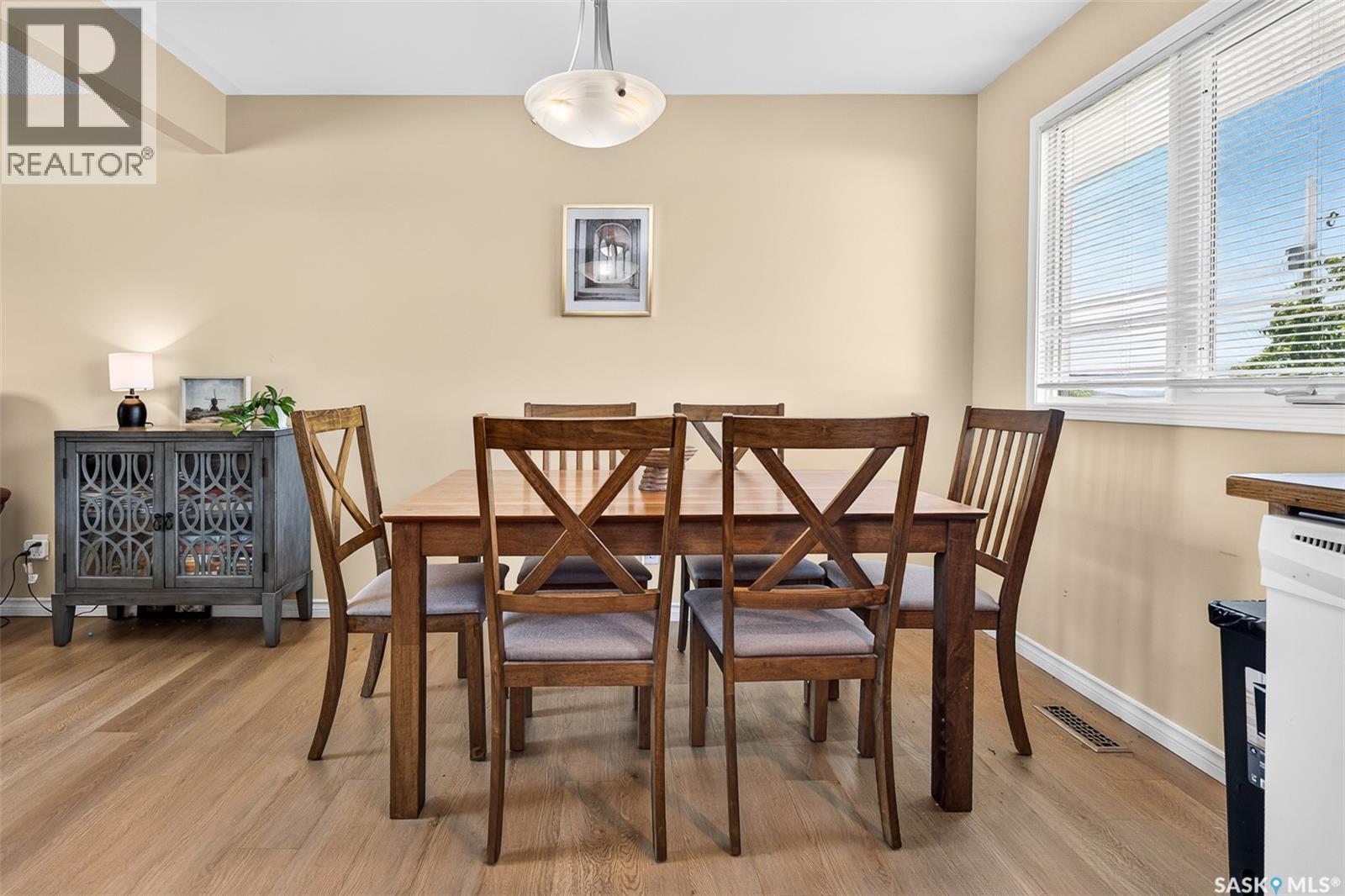 1311 Stadacona STREET W - 10