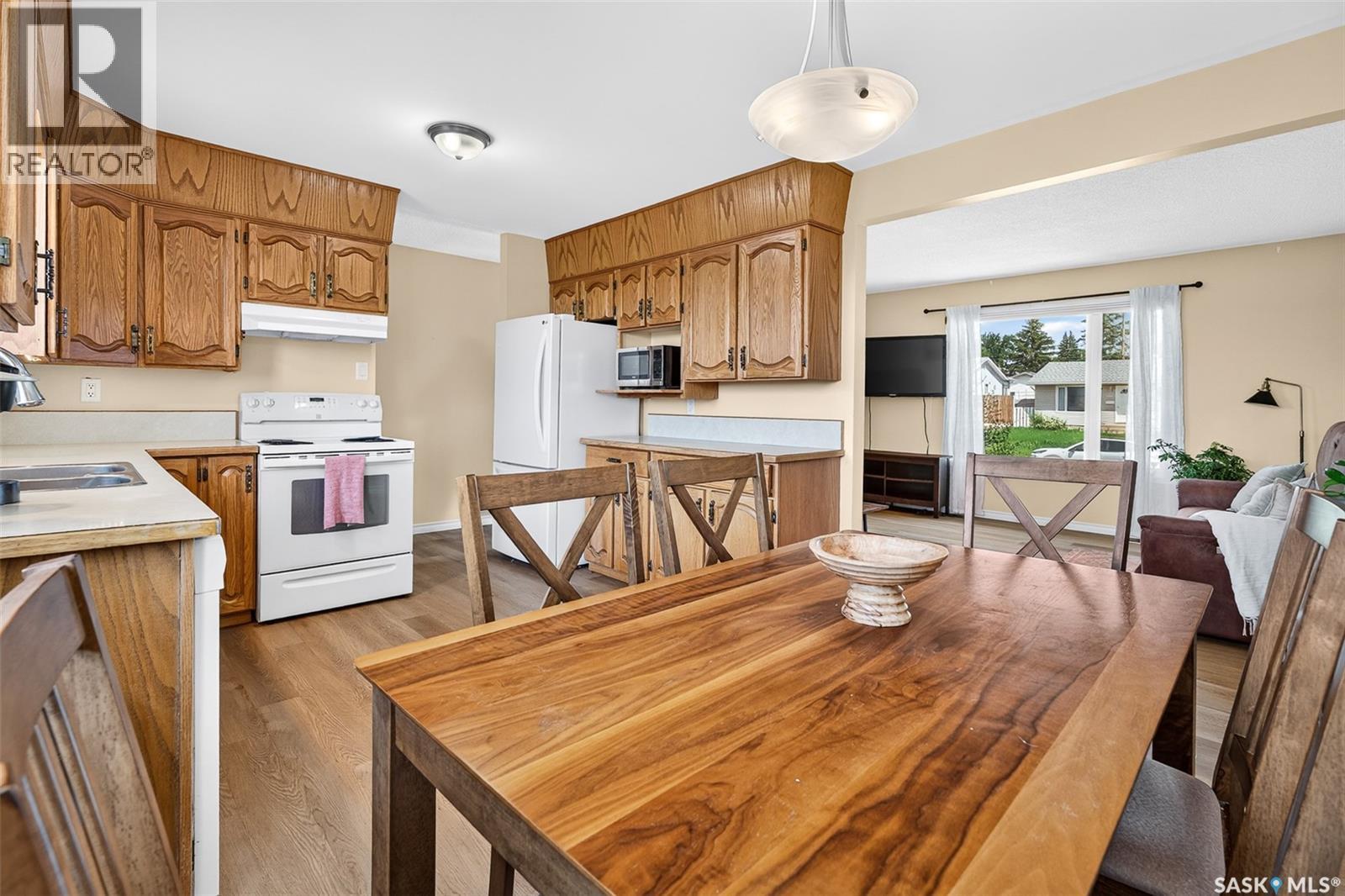 1311 Stadacona STREET W - 12
