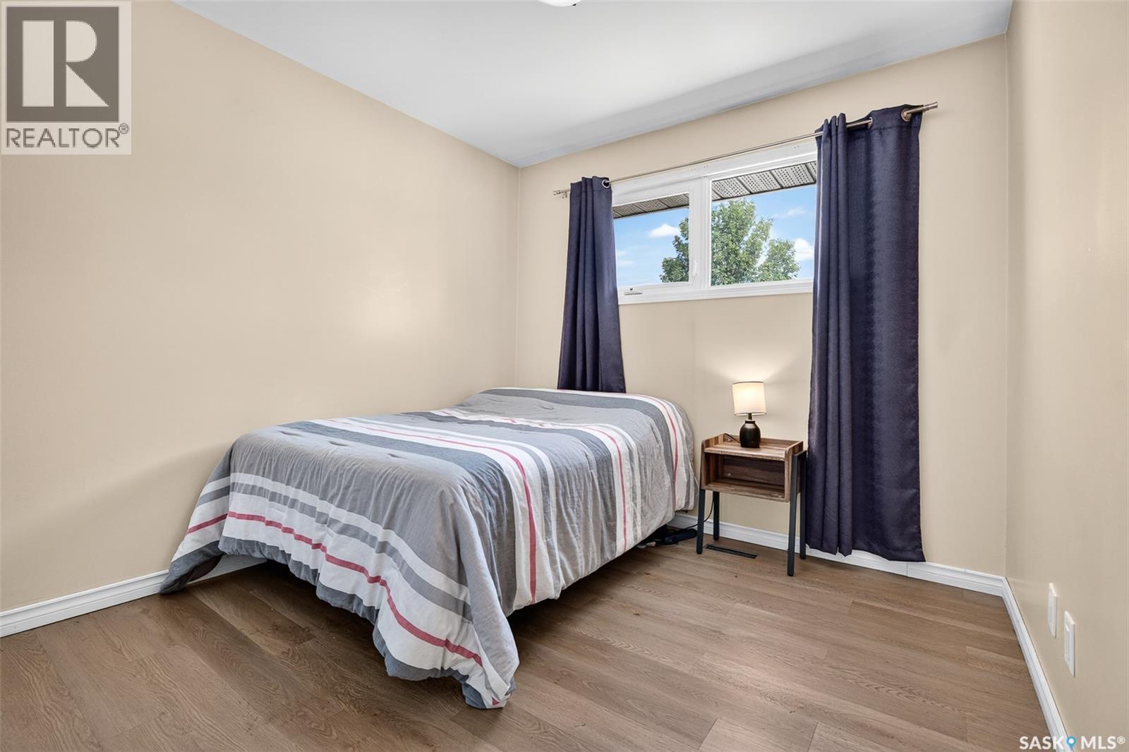 1311 Stadacona STREET W - 22