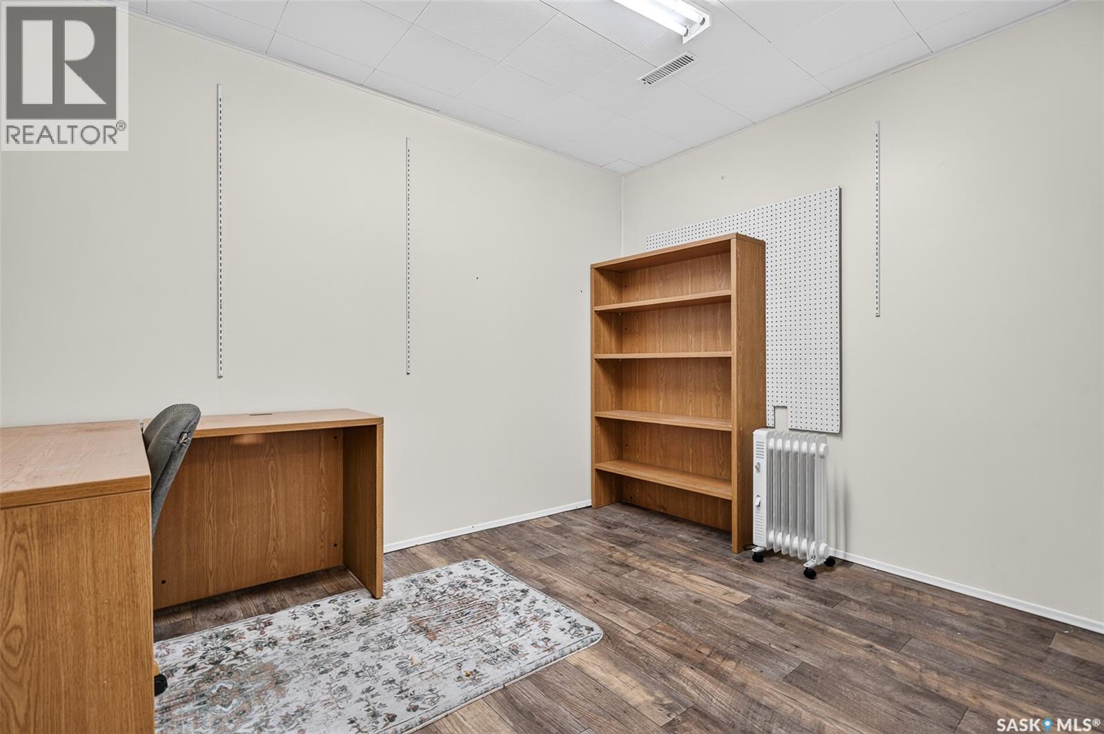 1311 Stadacona STREET W - 30