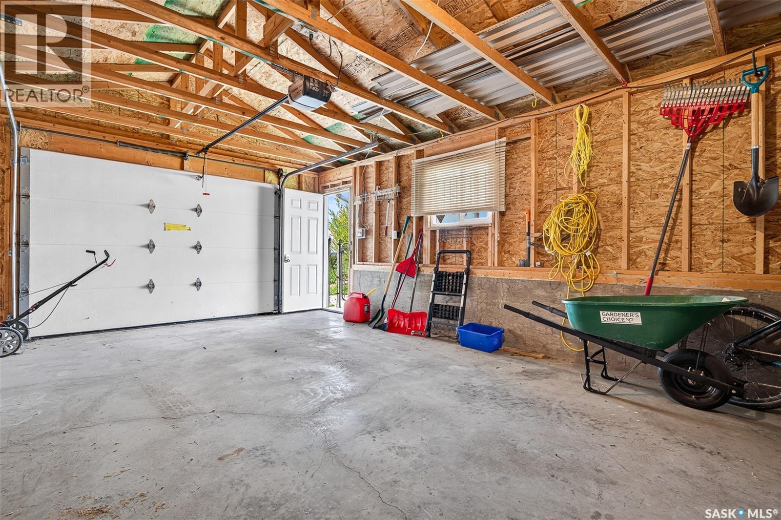 1311 Stadacona STREET W - 43
