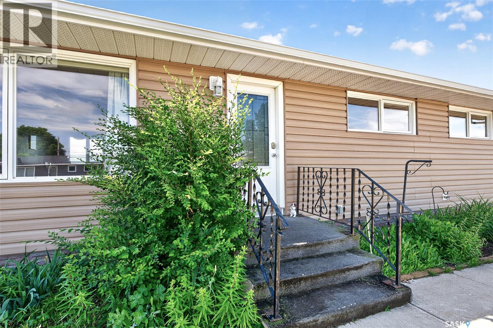 1311 Stadacona STREET W - 56