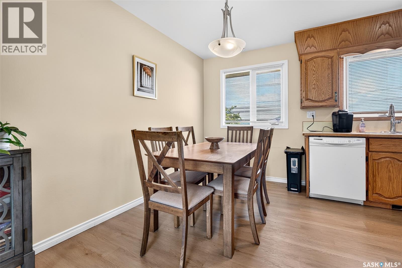 1311 Stadacona STREET W - 8