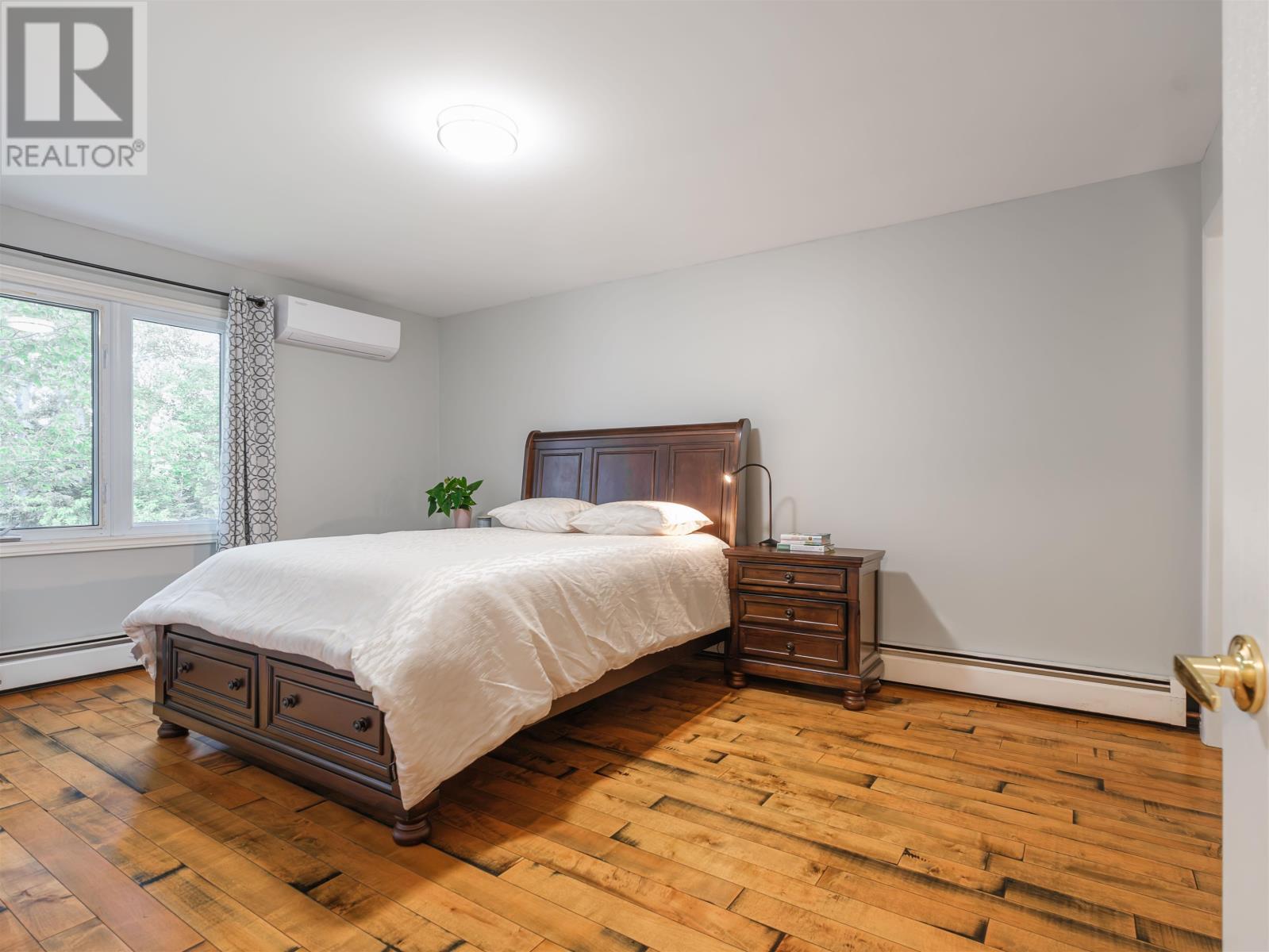 284 North River Road - 13
