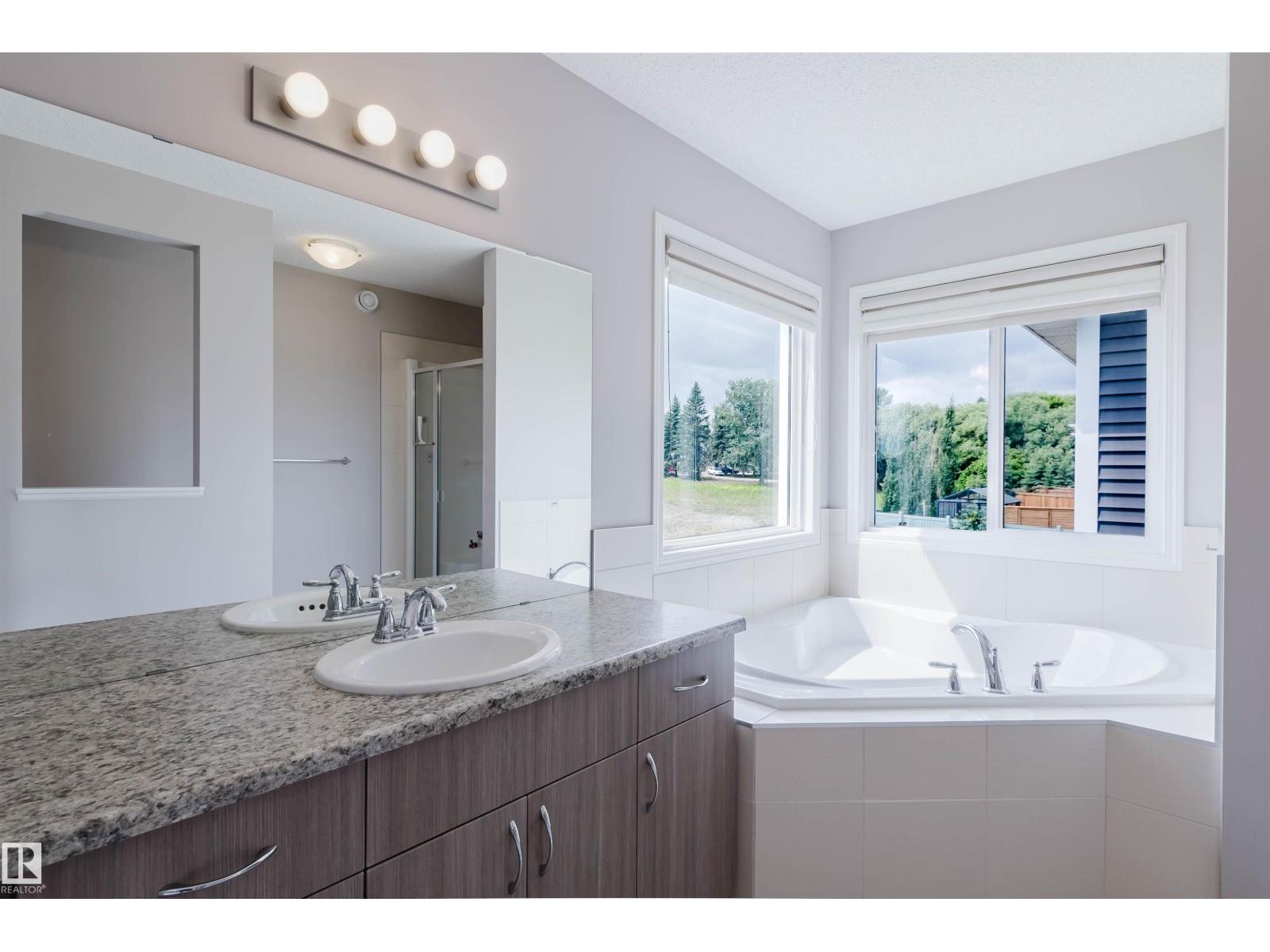 16627 18 AV SW — photo 27
