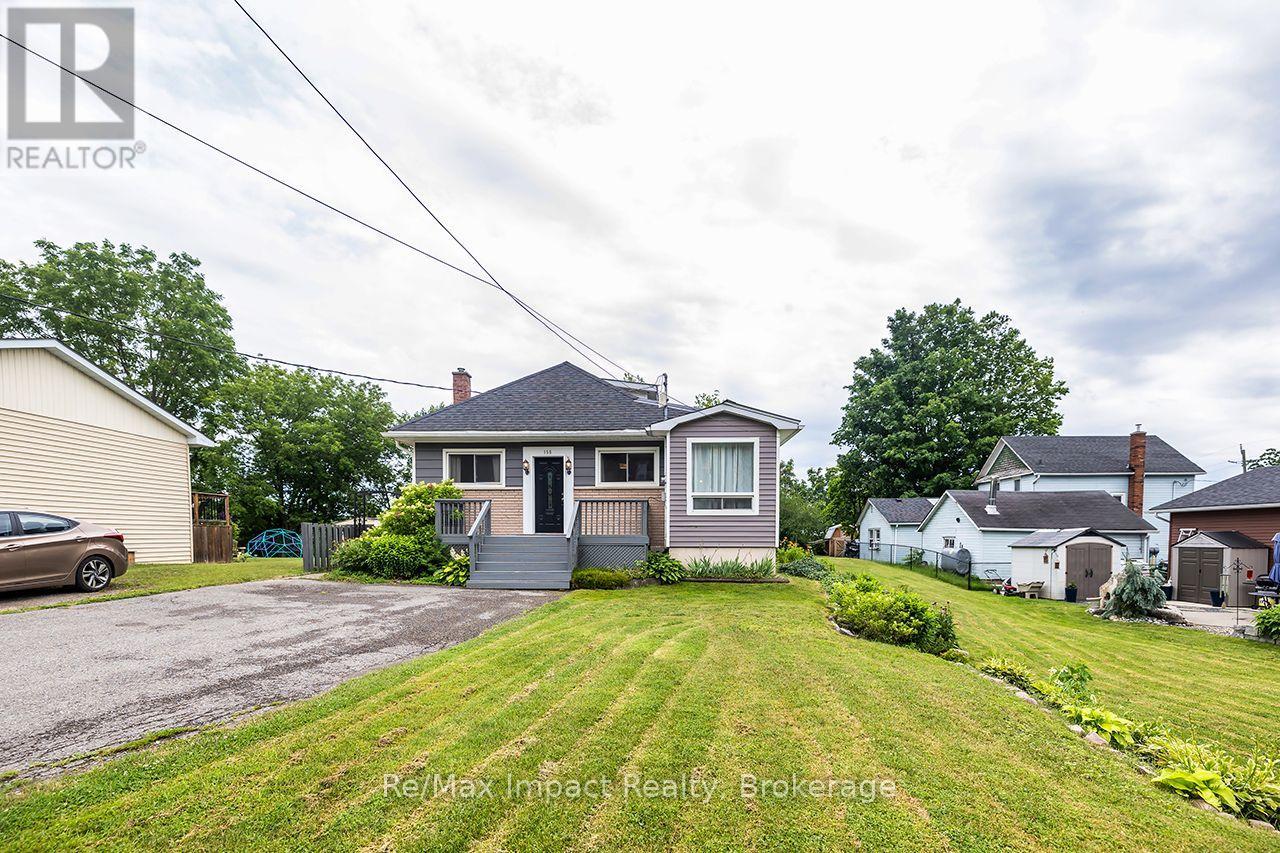 155 GARRY STREET - 2