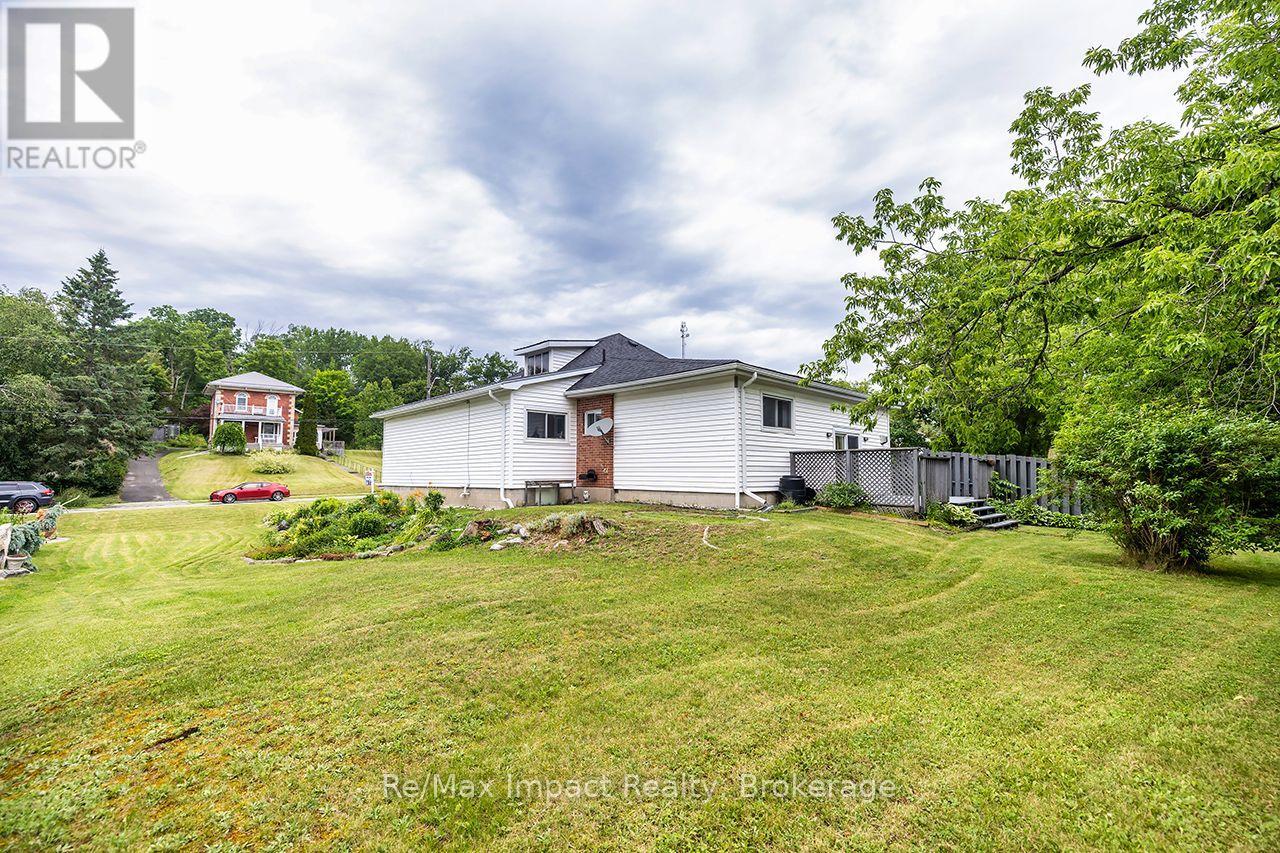155 GARRY STREET - Image 35