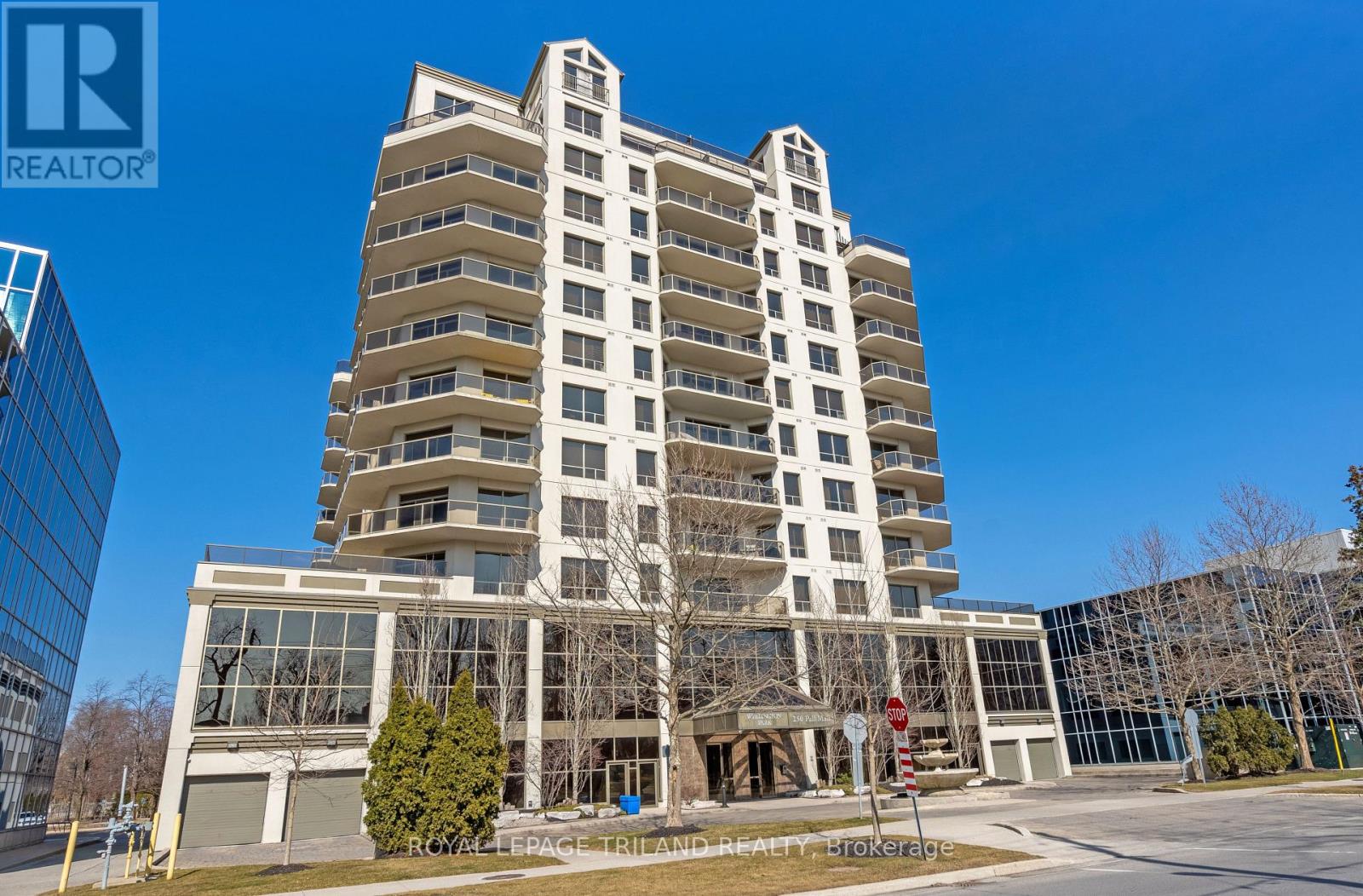 #1202 250 PALL MALL STREET - 2