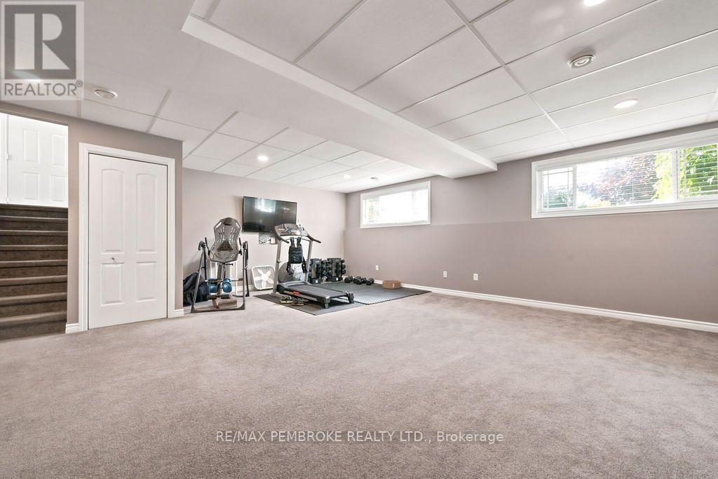 2038 SANDSTONE CRESCENT, Ottawa. Luxury613. By Peter Sagos - Image 26