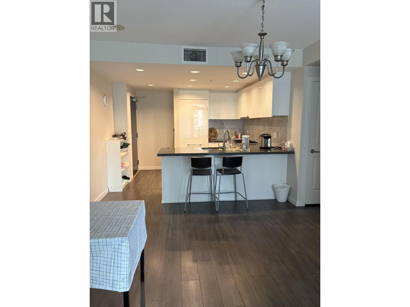 801 7368 GOLLNER AVE, Richmond — photo 2