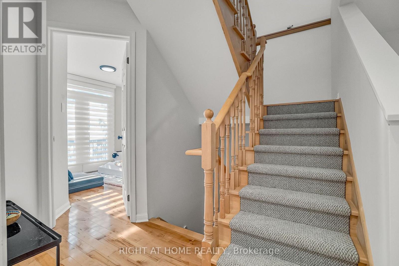 #104 55 HALTON STREET - 9