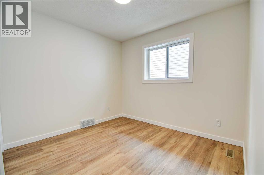 82 Excell Street - 13