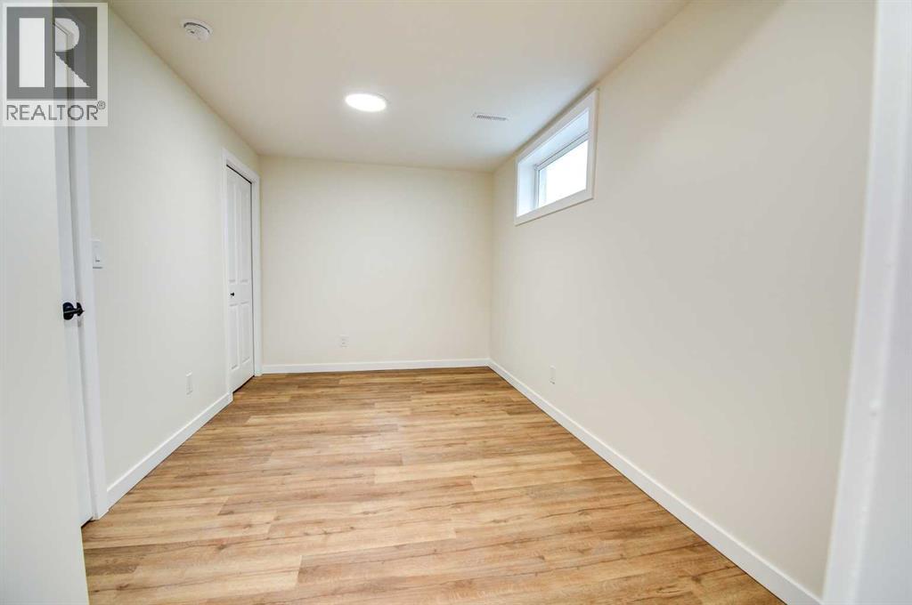 82 Excell Street - 25
