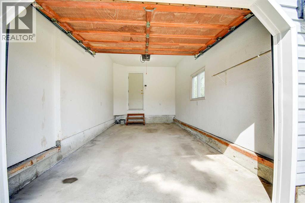 82 Excell Street - 30