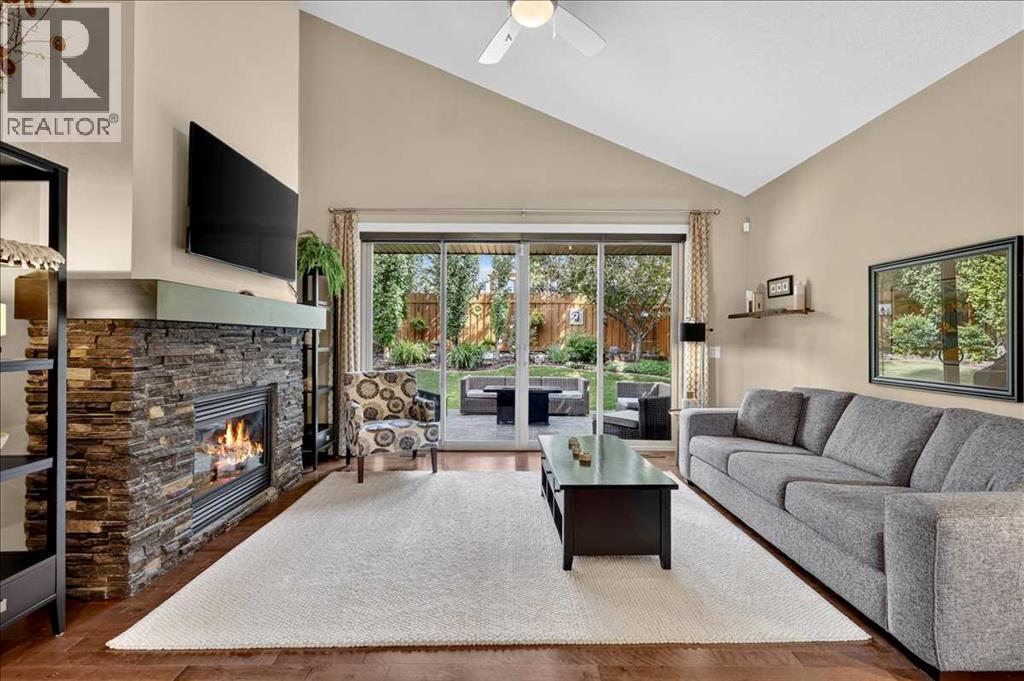 295 Tremblant Way SW - 18