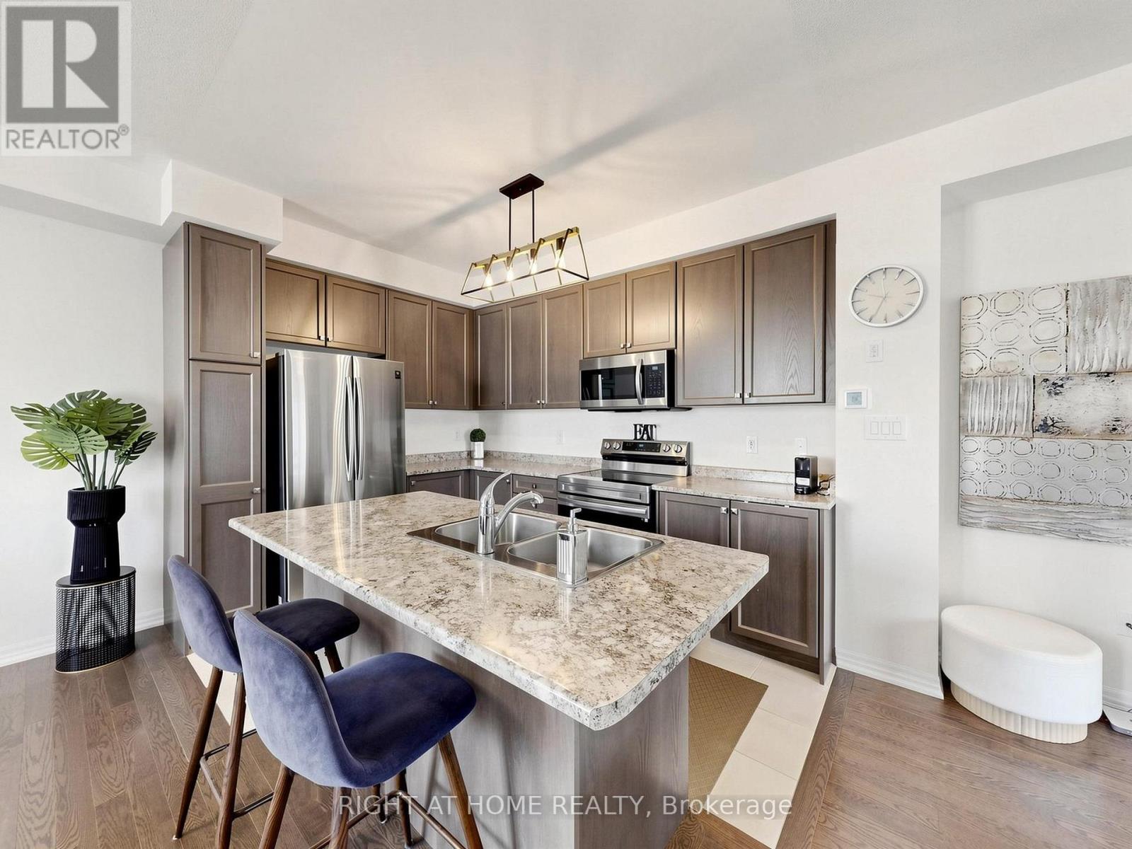 65 ALLURE STREET - Image 8
