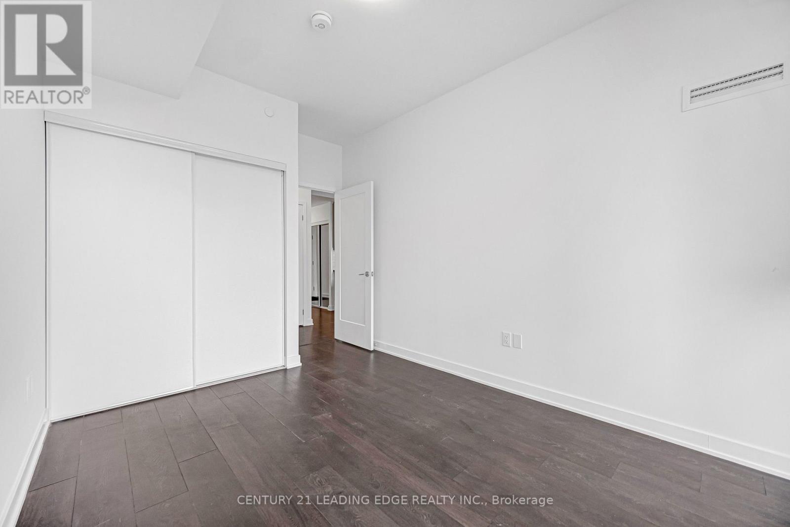 #707 95 ONEIDA CRESCENT - 21