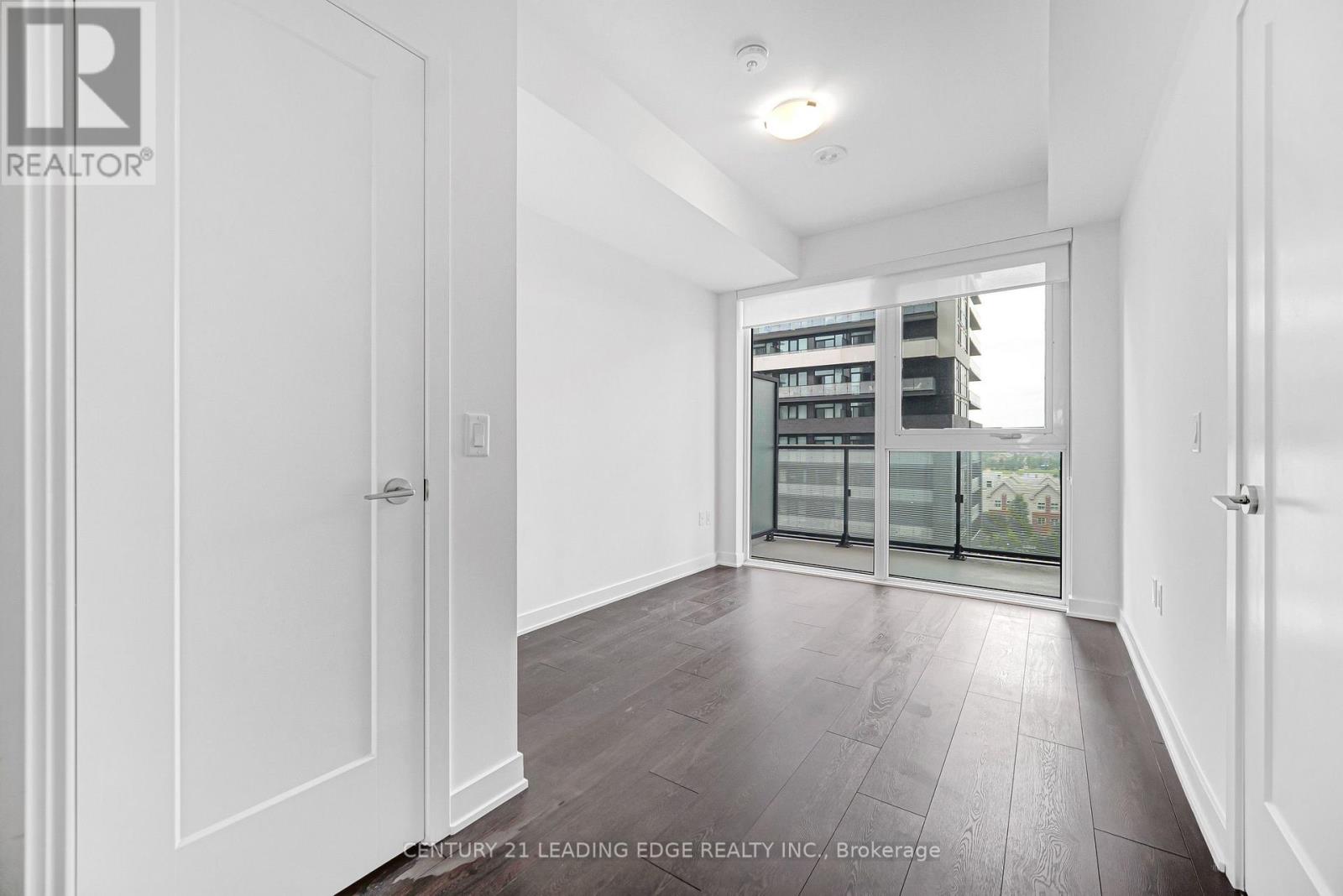 #707 95 ONEIDA CRESCENT - 23