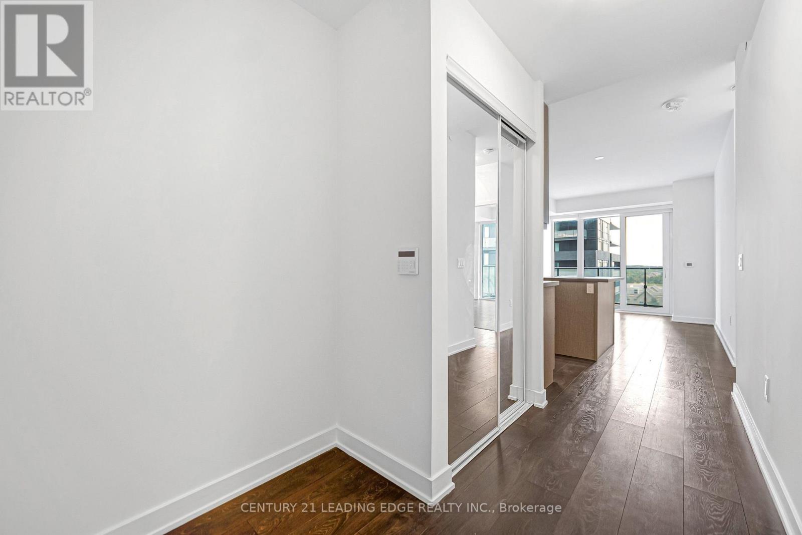 #707 95 ONEIDA CRESCENT - 4