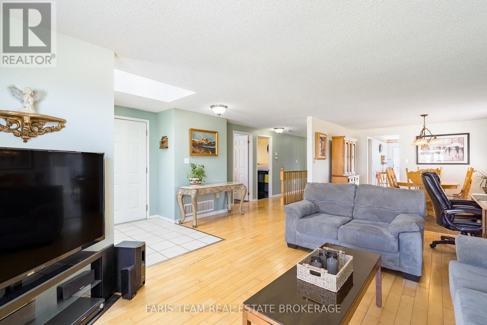57 WESSENGER DRIVE - 15