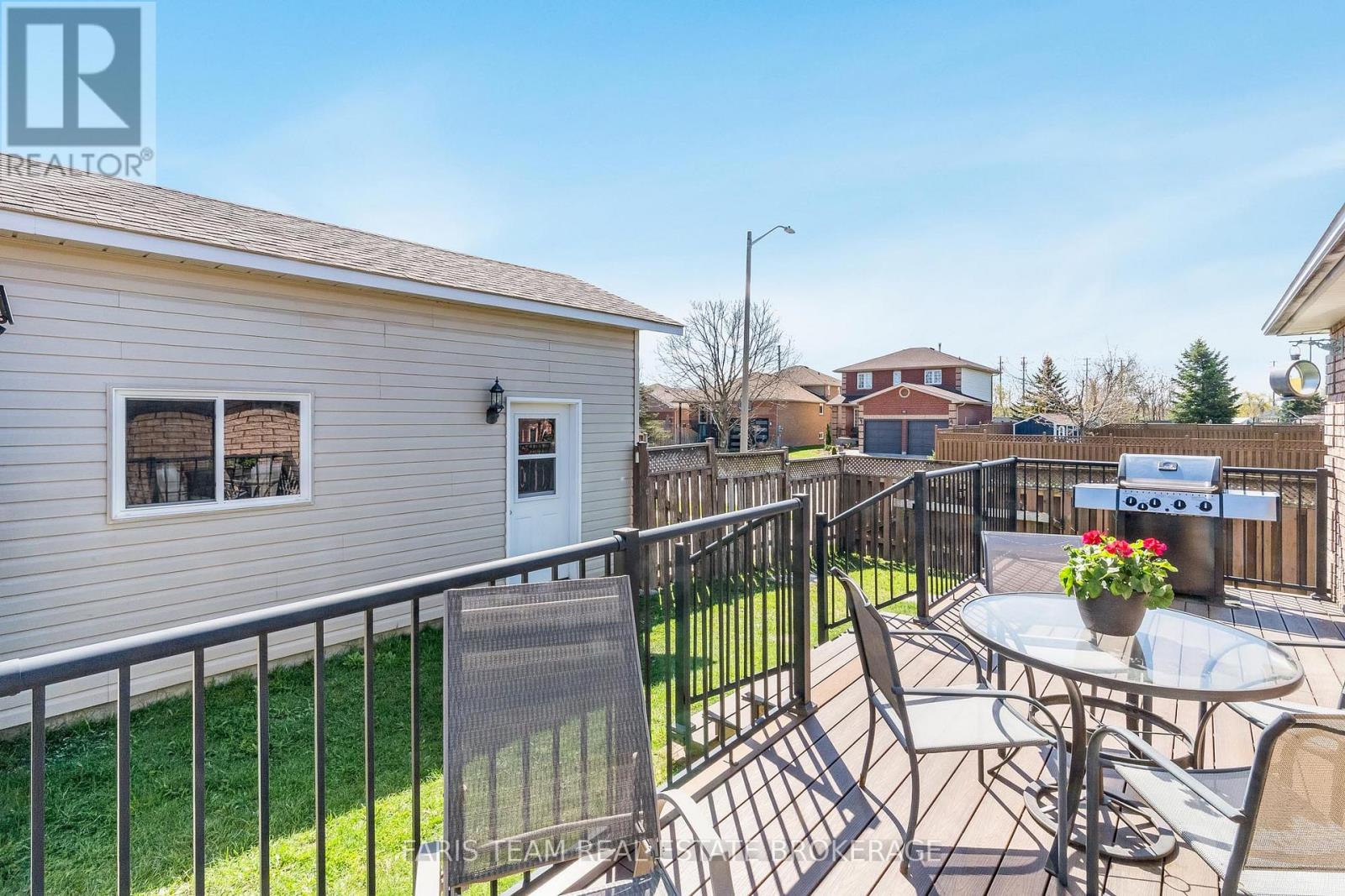 57 WESSENGER DRIVE - 36