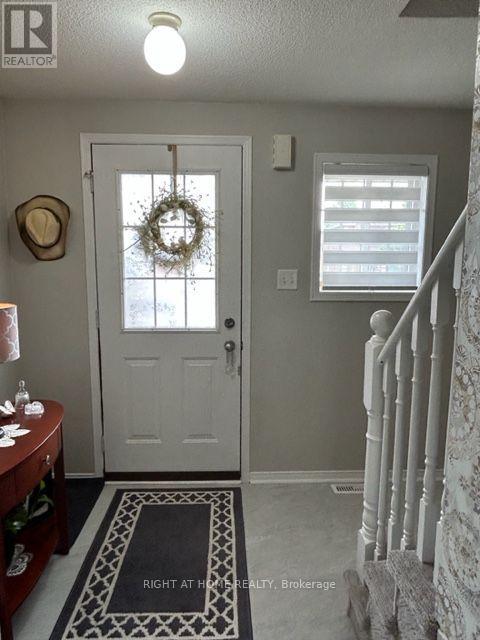 22 LION'S GATE BOULEVARD - 2