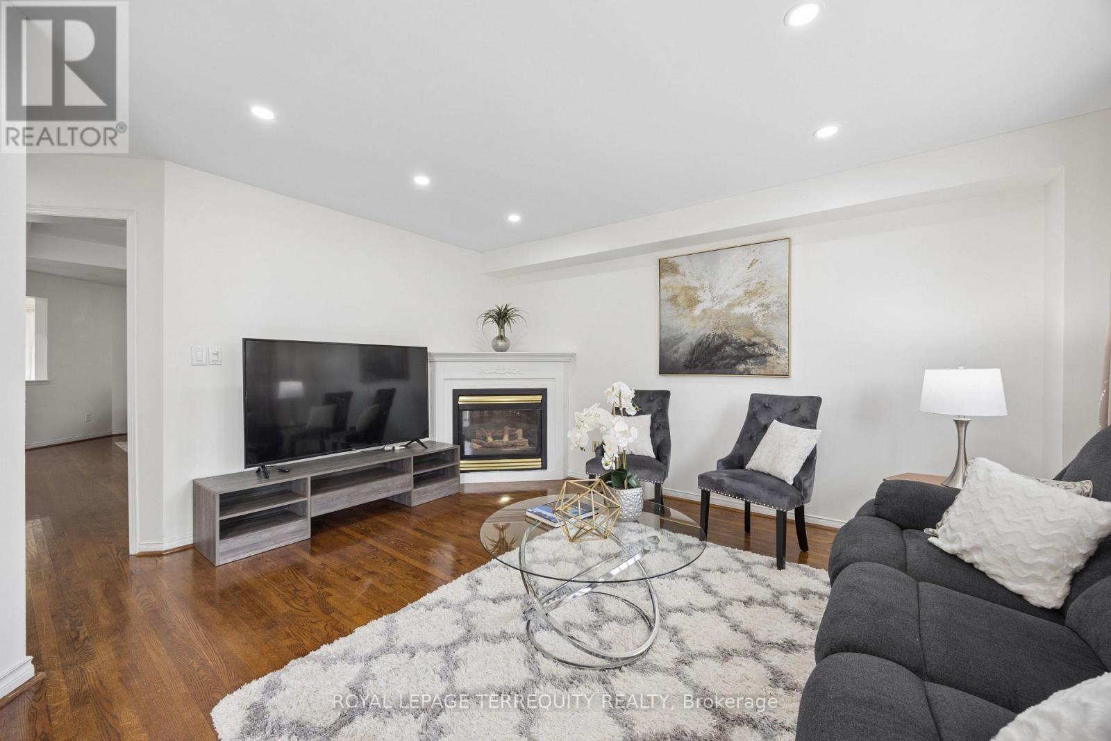 7339 BLACK WALNUT TRAIL - 10
