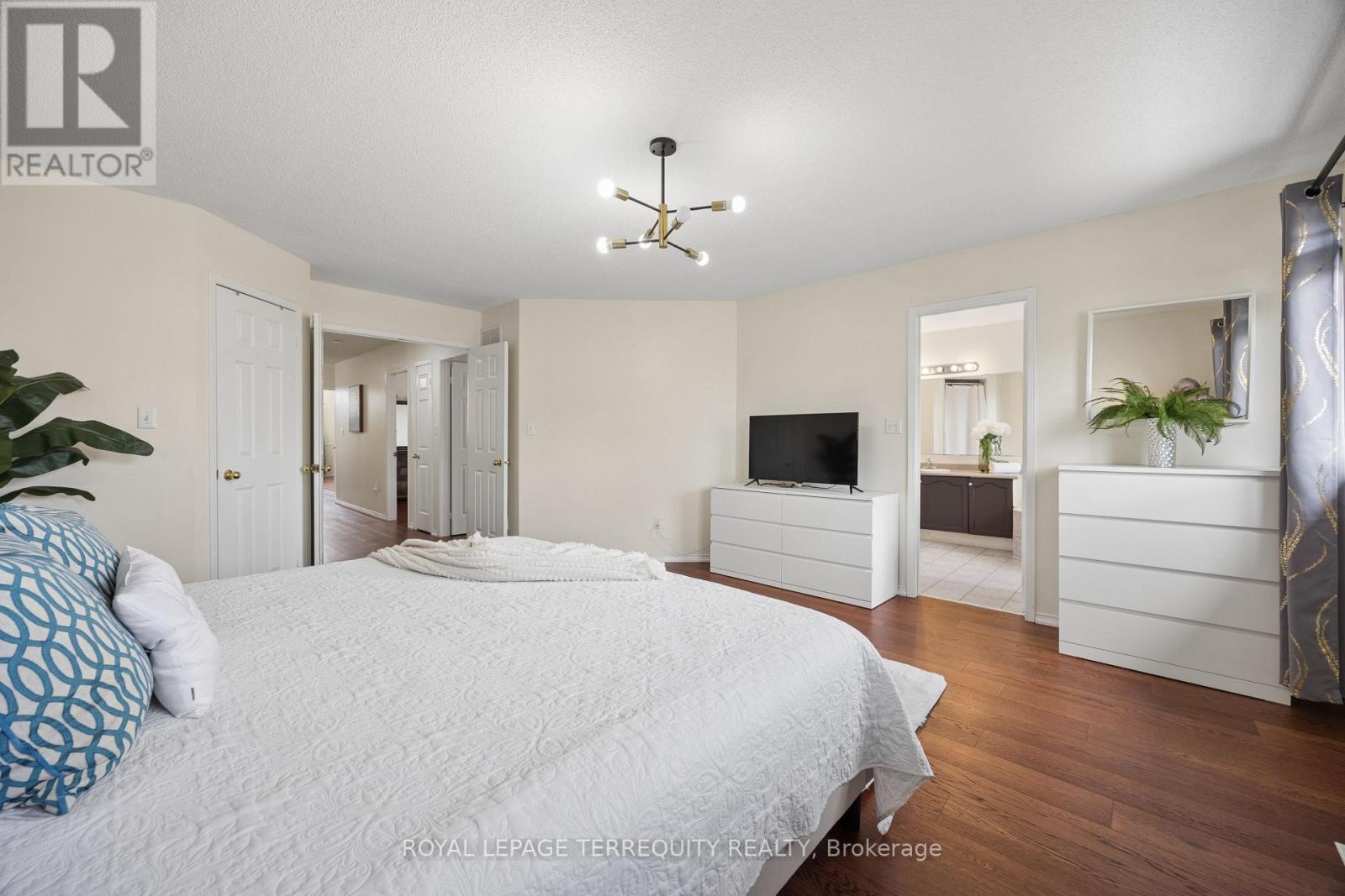 7339 BLACK WALNUT TRAIL - 25