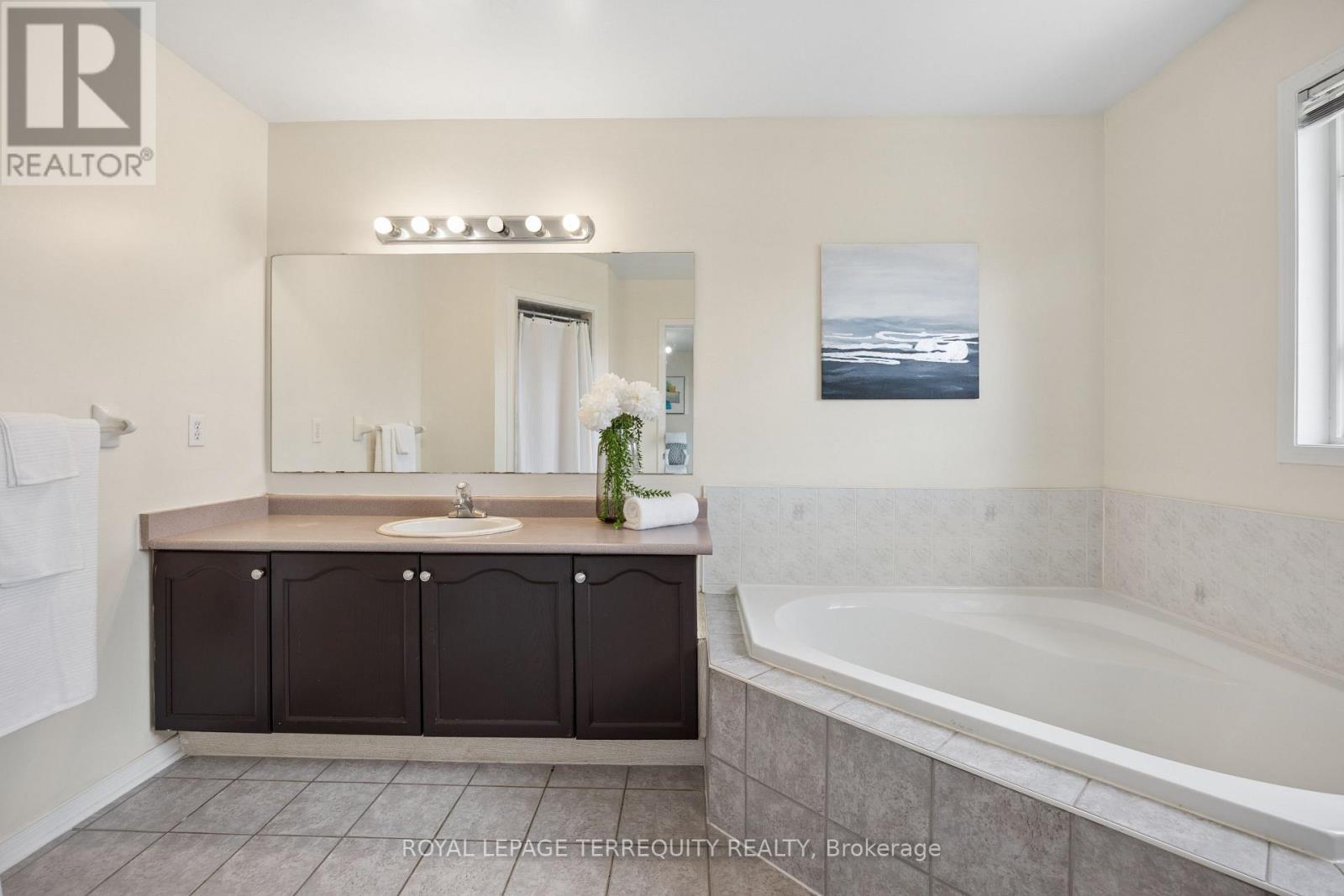7339 BLACK WALNUT TRAIL - 26