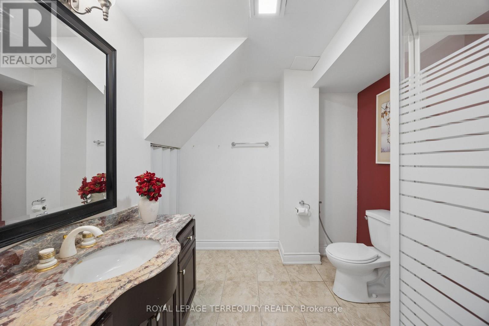 7339 BLACK WALNUT TRAIL - 30