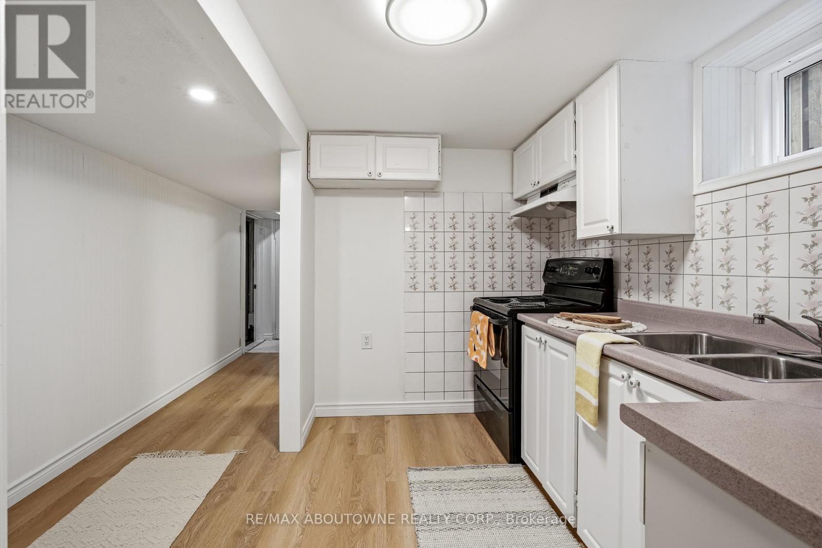 106 BELAND AVENUE N - 28