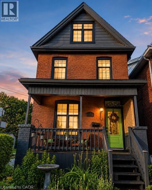 26 CAMPBELL Avenue - 1